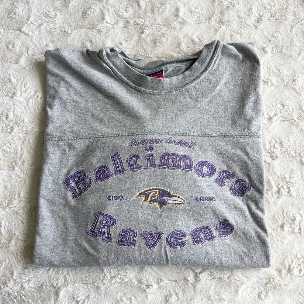 Baltimore Ravens Shirt Tee Womens Medium Gray Purple Bird Spell Out Champion NFL